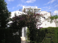 Lago Jardin Property